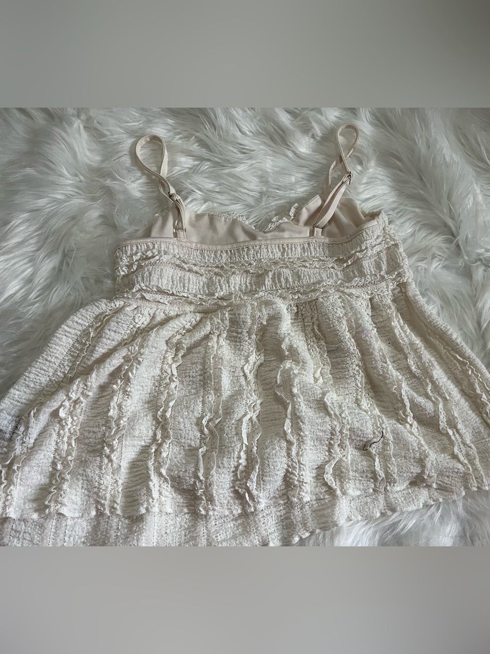 SHEIN Cream Textured Ruffle Top - Picture 2 of 3